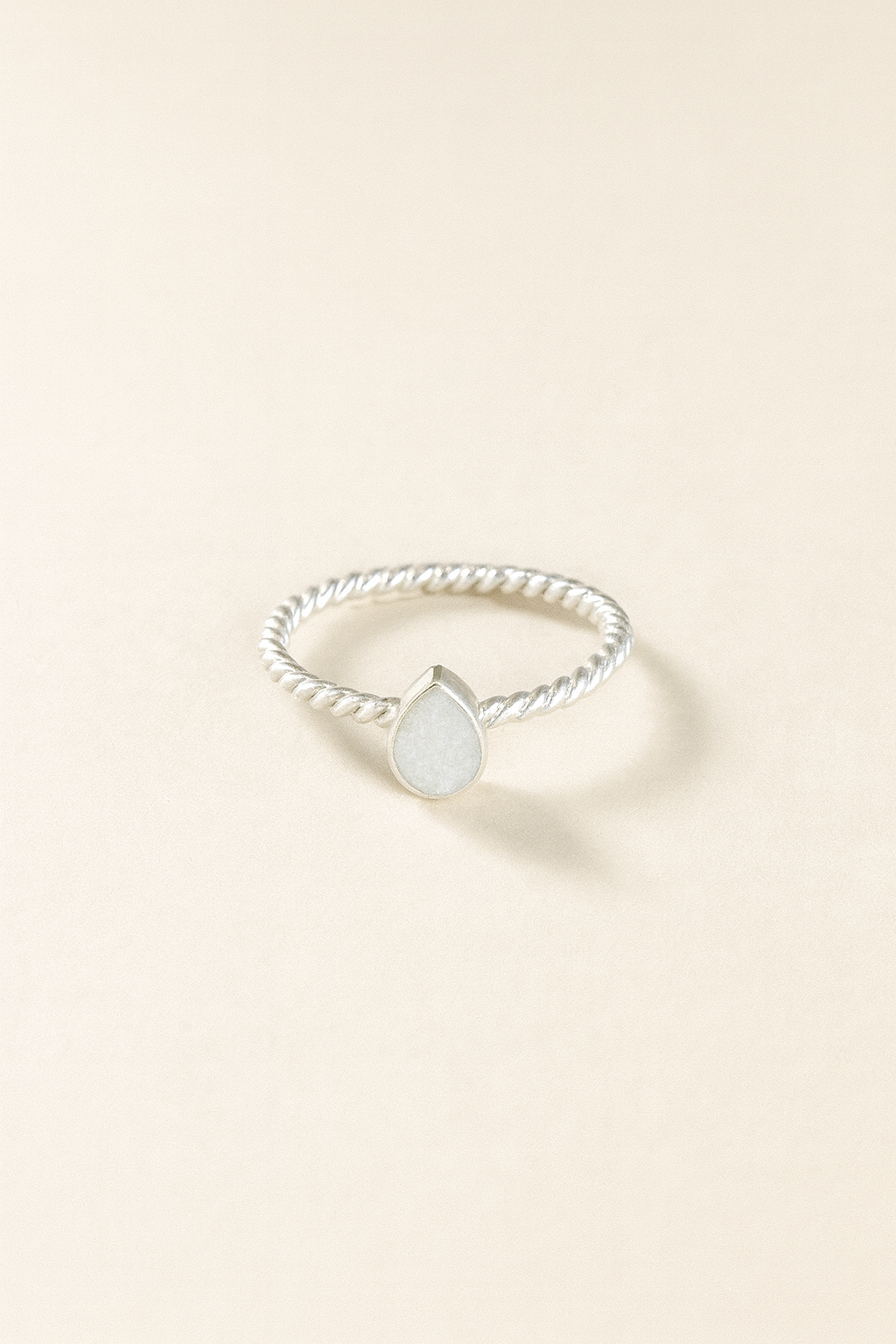 Twisted Teardrop Keepsake Ring